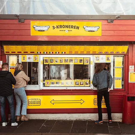 Beds - Unbeatable Location! Апартаменты *